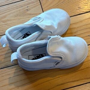 Vans Kids Slip-On Sneakers in White